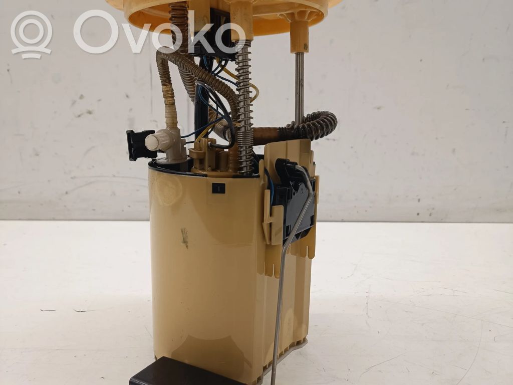 Volvo V60 Bomba interna de combustible 