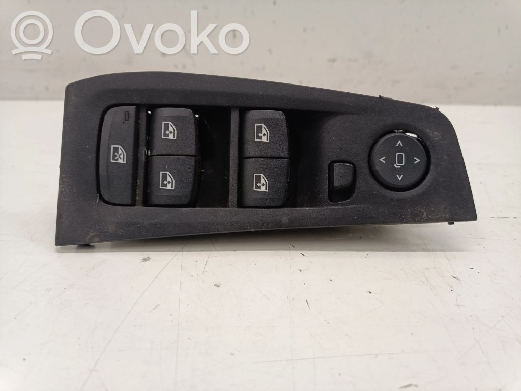 BMW 1 F40 Electric window control switch 