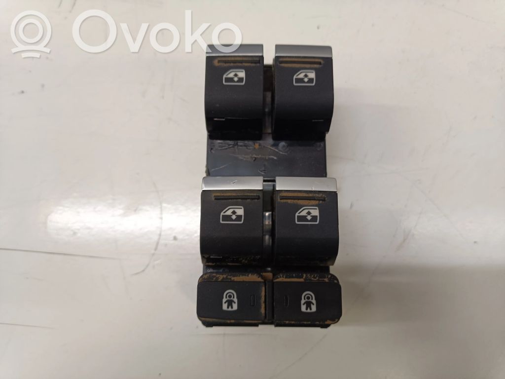 Audi A3 8Y Electric window control switch 