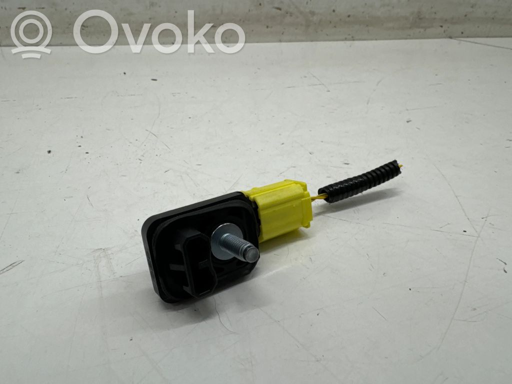 Toyota RAV 4 (XA50) Airbagsensor Crashsensor Drucksensor 
