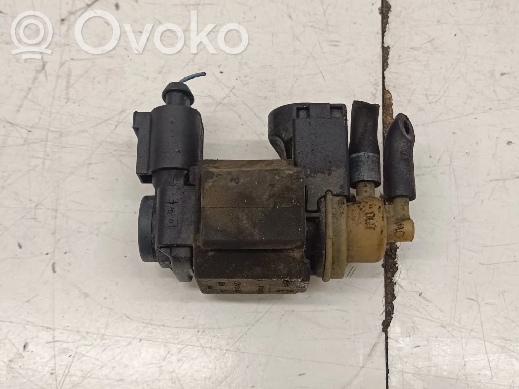Audi A4 S4 B9 Turbo solenoid valve 