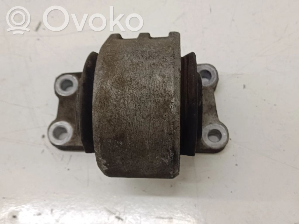 Land Rover Range Rover Sport L494 Gearbox mount 