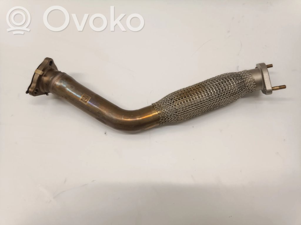 Volkswagen Touareg III Caurulīte (-es) / šļūtene (-es) 