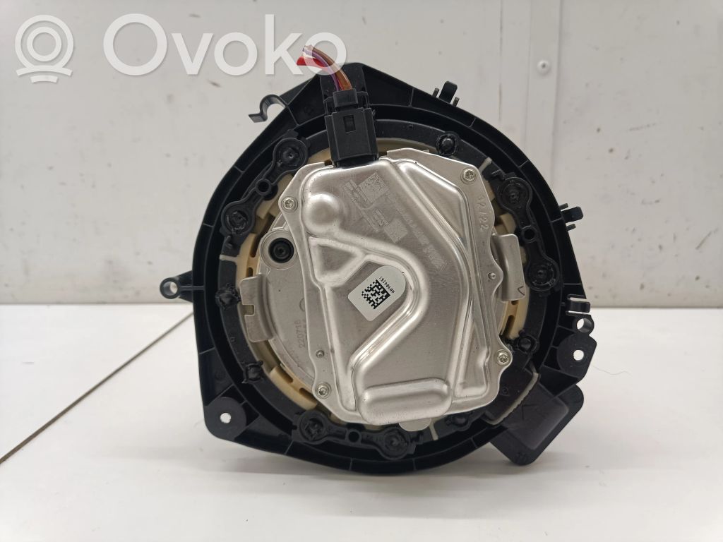 Volkswagen ID.4 Lämmittimen puhallin 
