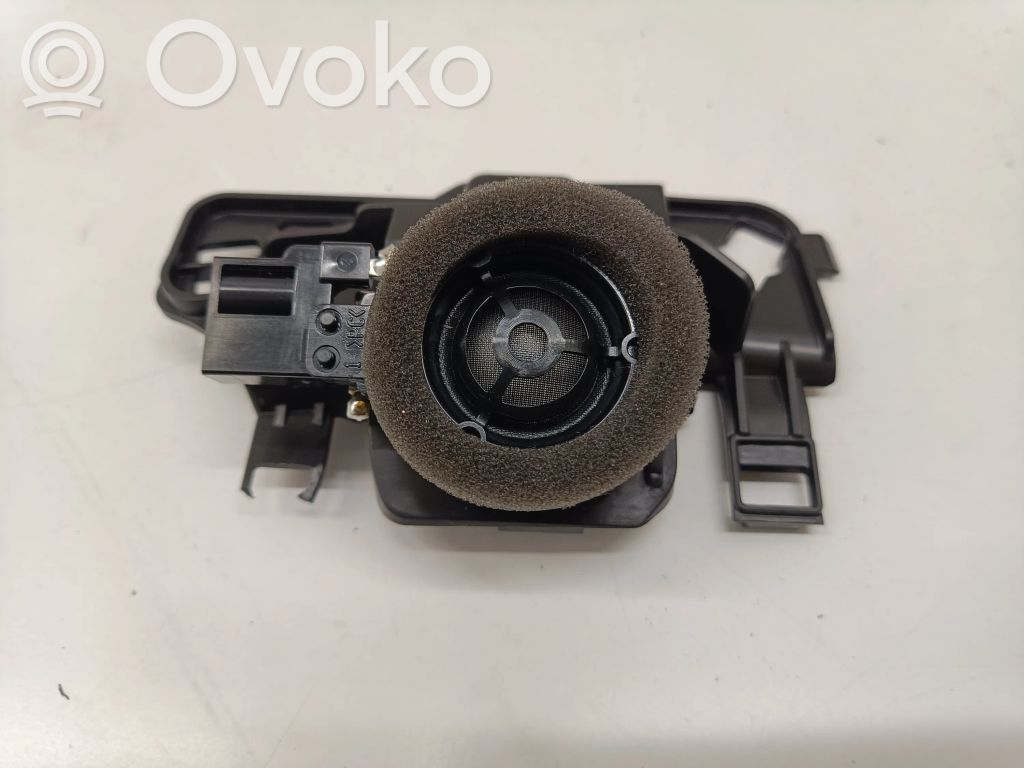 Polestar 2 Front door high frequency speaker 