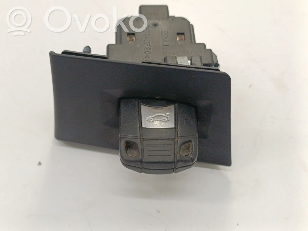 Ignition lock   6954719
