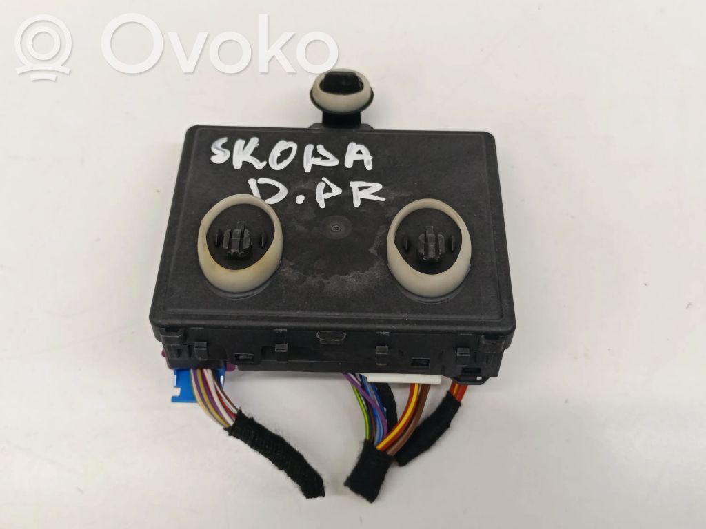 Skoda Enyaq iV Door control unit/module 