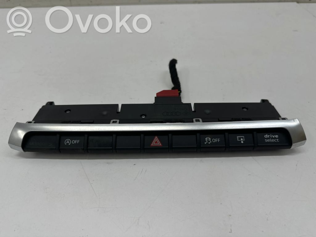 Audi A3 S3 8V Botón interruptor de luz de peligro 