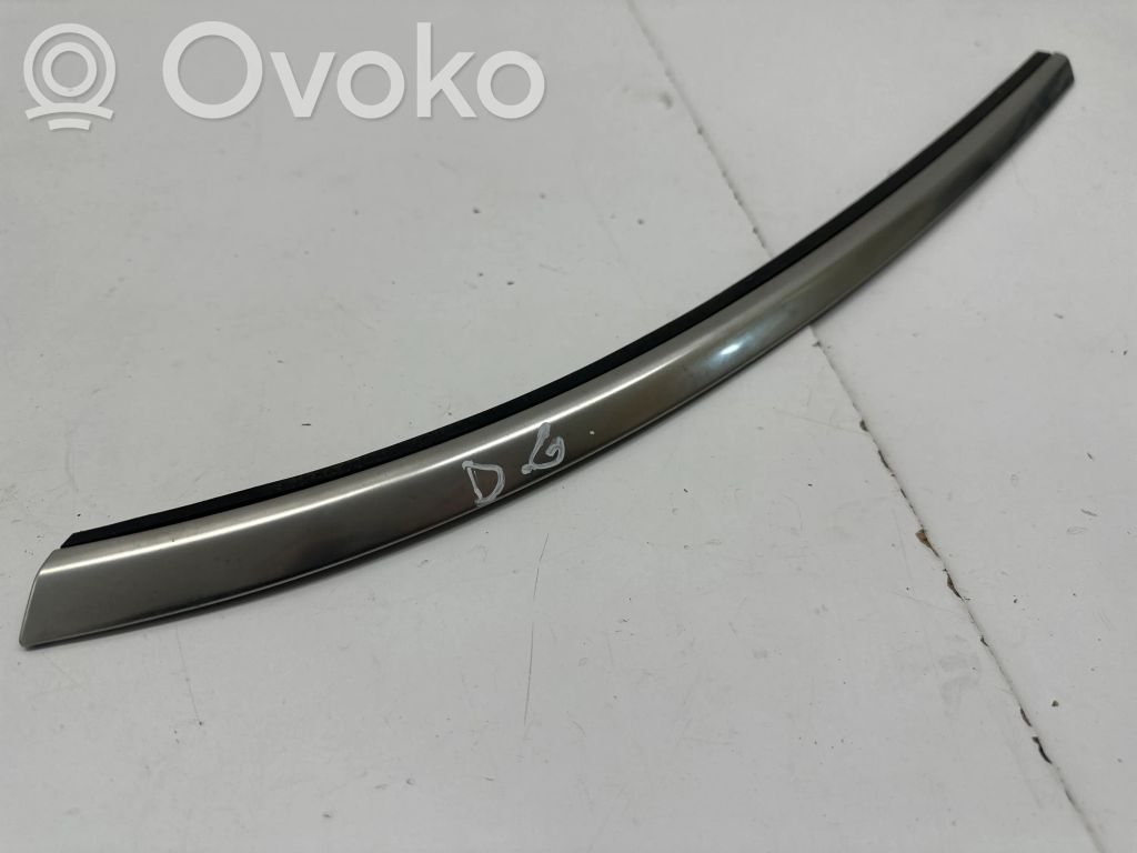Listwa tylnego błotnika   8891509649