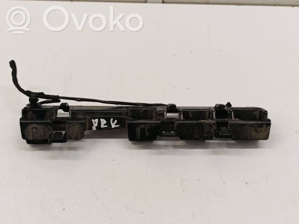 BMW 3 G20 G21 Ślizg listwy progowej 