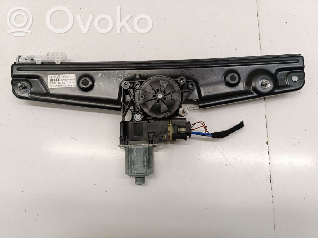 Elektryczny podnośnik szyby drzwi tylnych   7390082