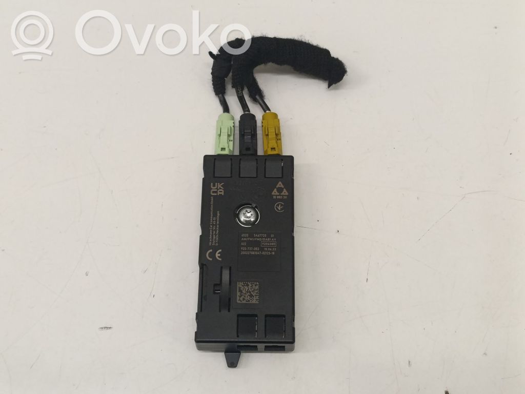 Pystyantennivahvistin   5A67733