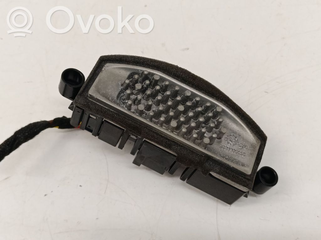 BMW 2 F44 Motorino ventola riscaldamento/resistenza ventola 