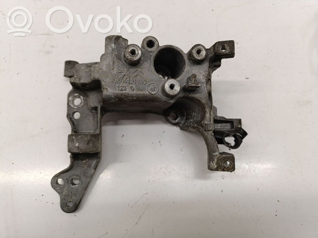 Opel Crossland X Engine mounting bracket 