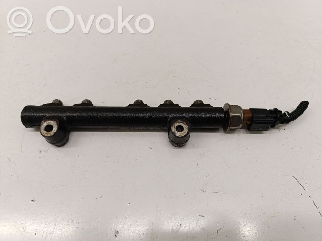 Opel Crossland X Fuel main line pipe 