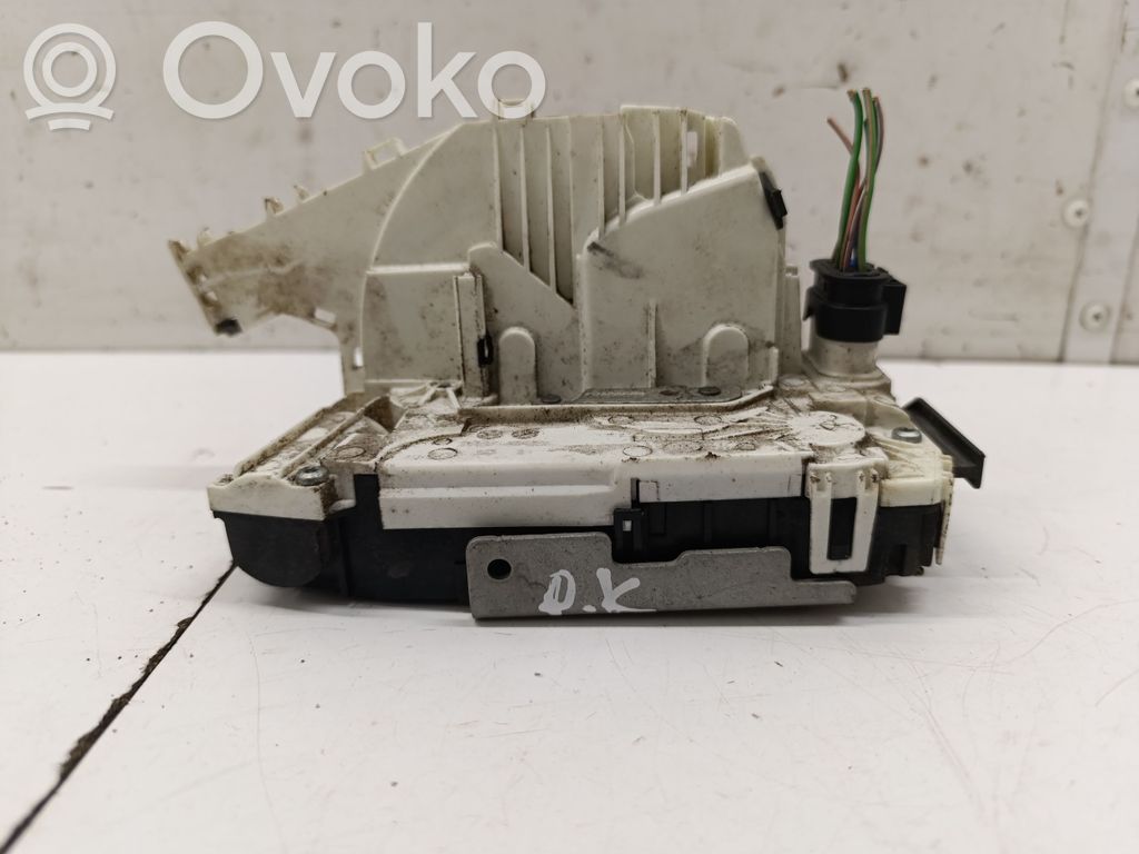 Jeep Cherokee KL Serrure de porte avant 