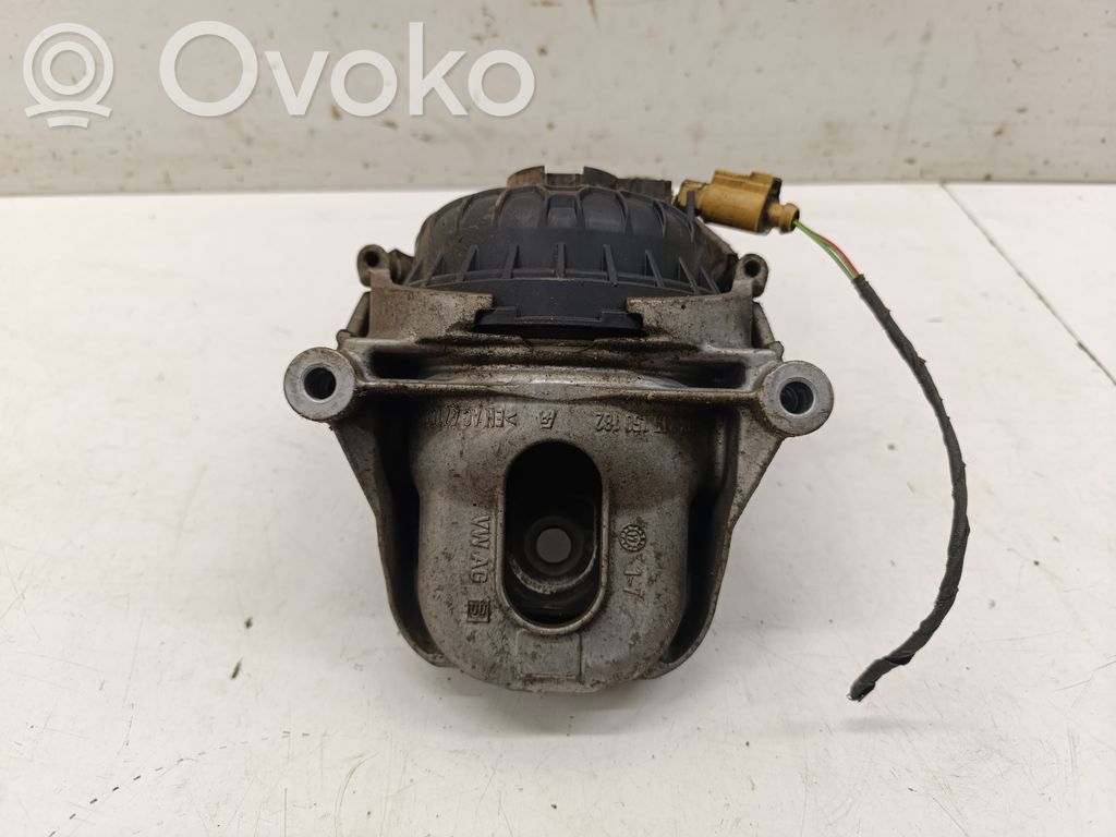 Audi Q5 SQ5 FY Engine mount bracket 