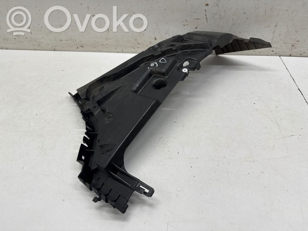Volvo XC60 Soporte de montaje del parachoques trasero 