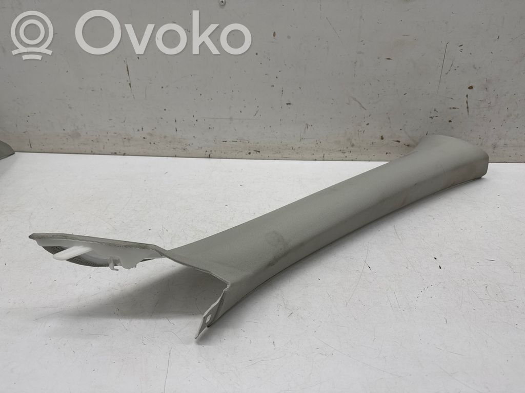 Volvo XC60 Pilar (A) 