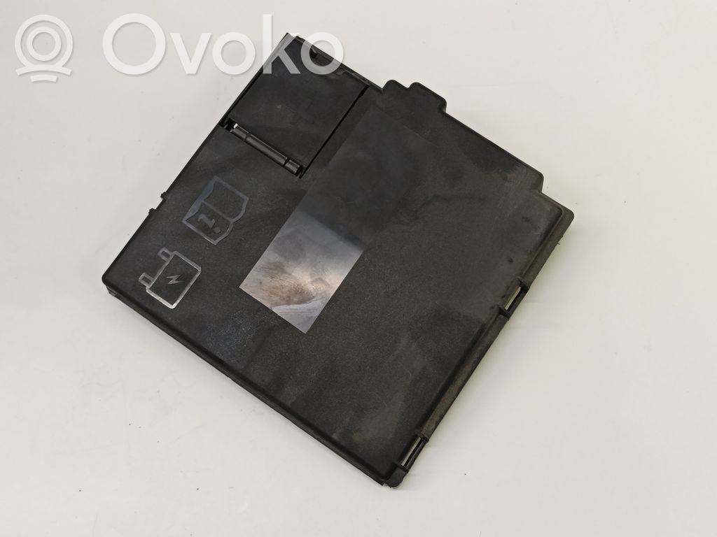 Jaguar E-Pace Battery box tray cover/lid 