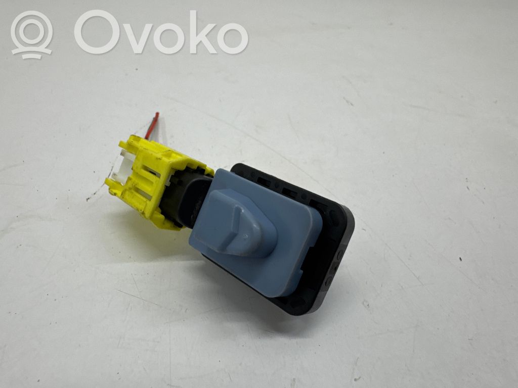 Toyota Yaris Cross Airbagsensor Crashsensor Drucksensor 