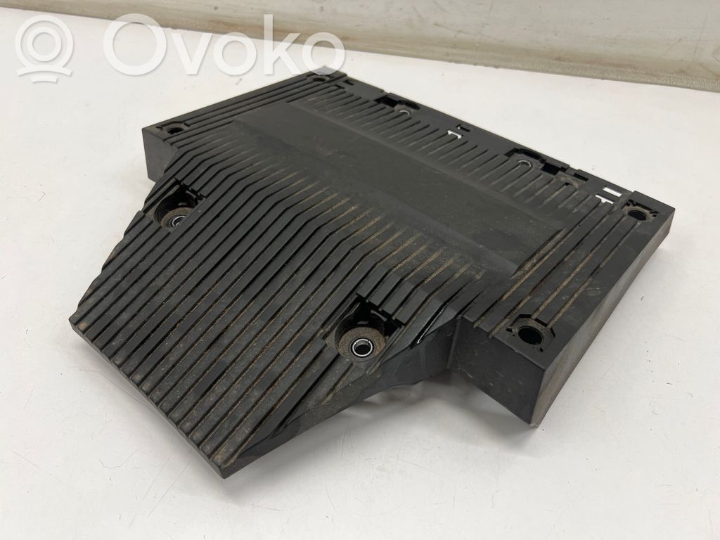 Opel Vivaro Moottorin koppa 