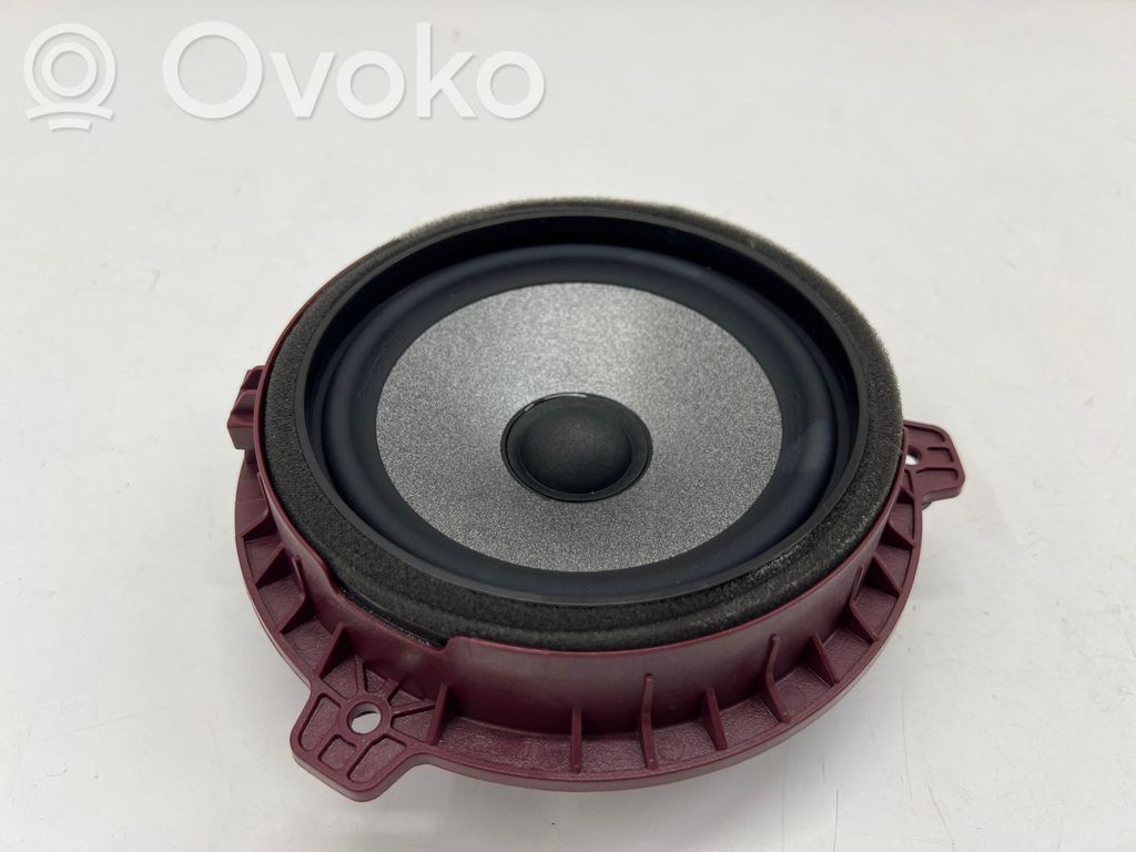 Altavoz de la puerta trasera   96340CV100