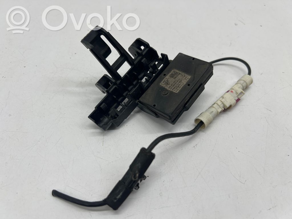 Porsche Macan (95B) Antenos stiprintuvas 
