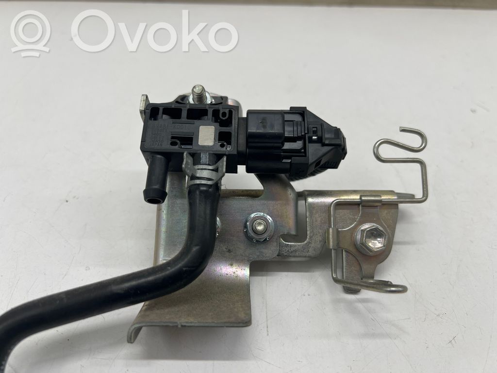 Abgasdrucksensor Differenzdrucksensor   89481K0010