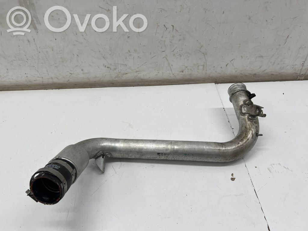 Porsche Macan (95B) Intercooler hose/pipe 