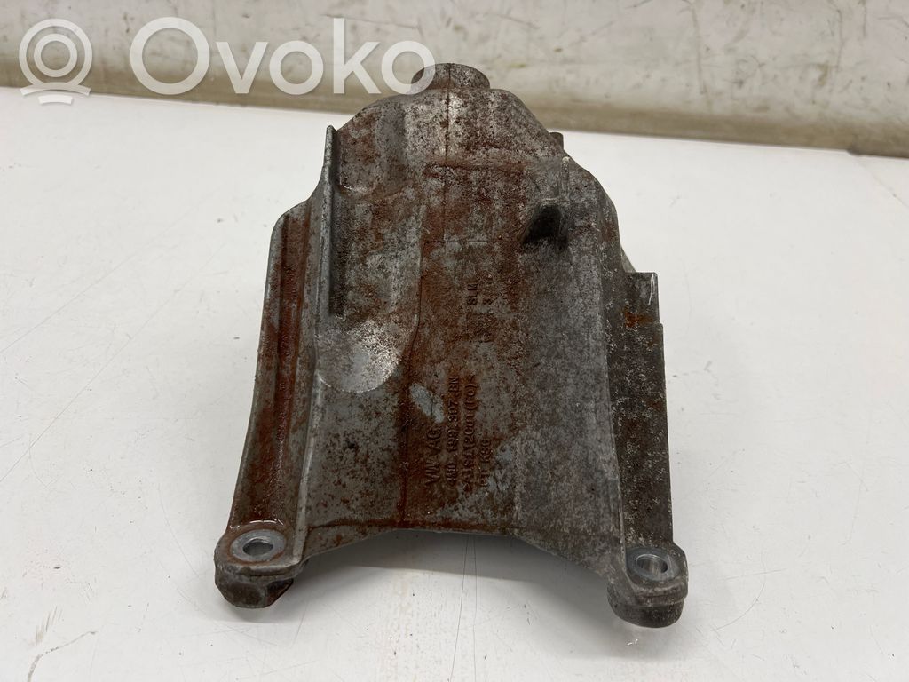 Audi A4 S4 B9 Engine mounting bracket 