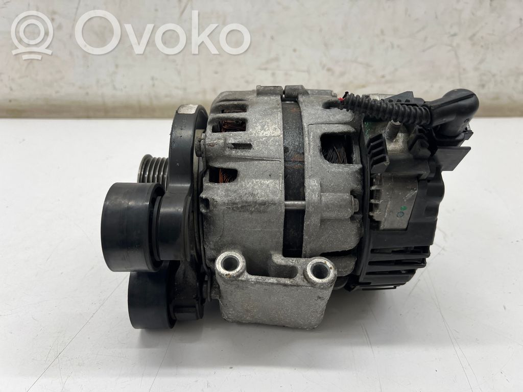 Audi A4 S4 B9 Ģenerators 
