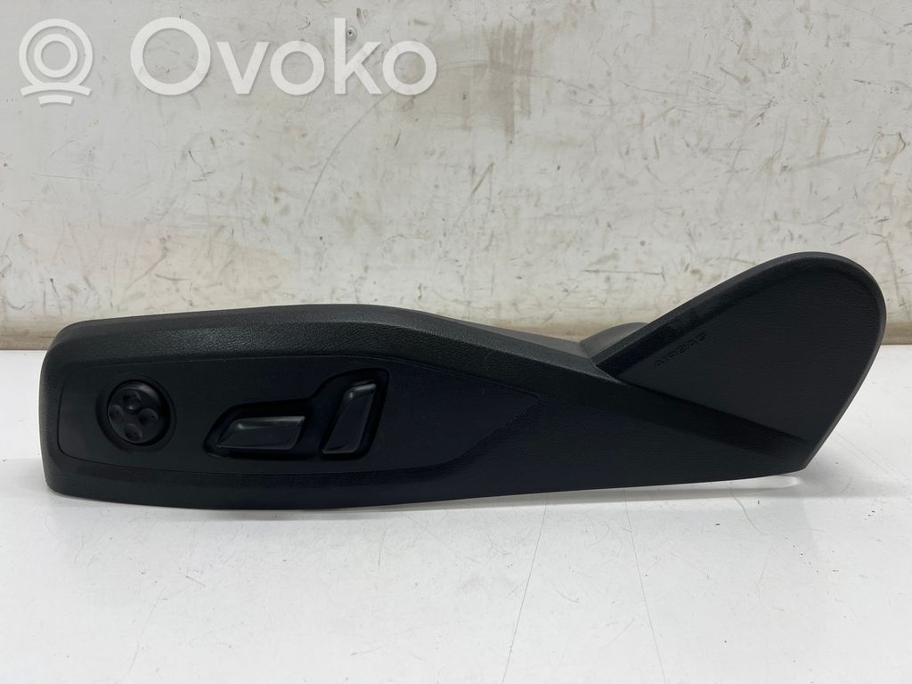 Audi A4 S4 B9 Osłona / Obudowa fotela przedniego pasażera 