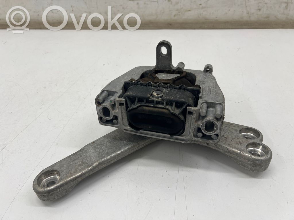 Audi A3 S3 8V Engine mount bracket 