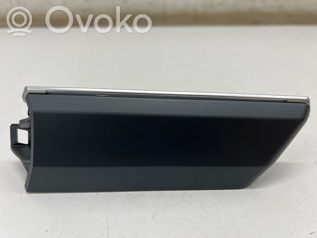 Audi Q8 e-tron Panel trim 