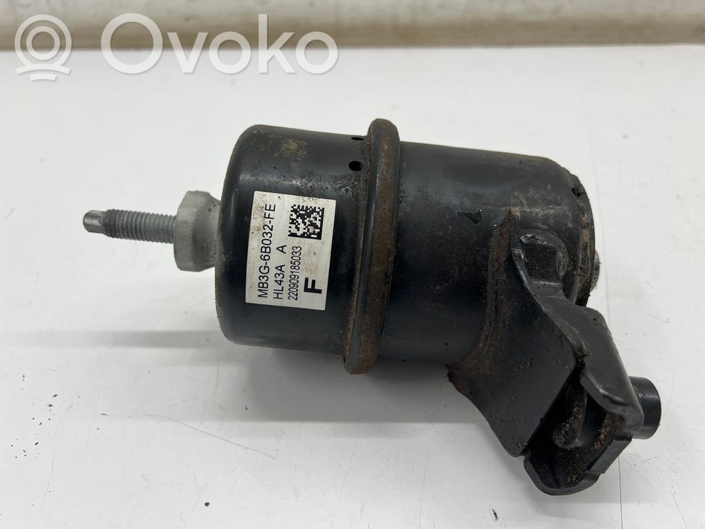 Engine mount bracket   MB3G6B032FE