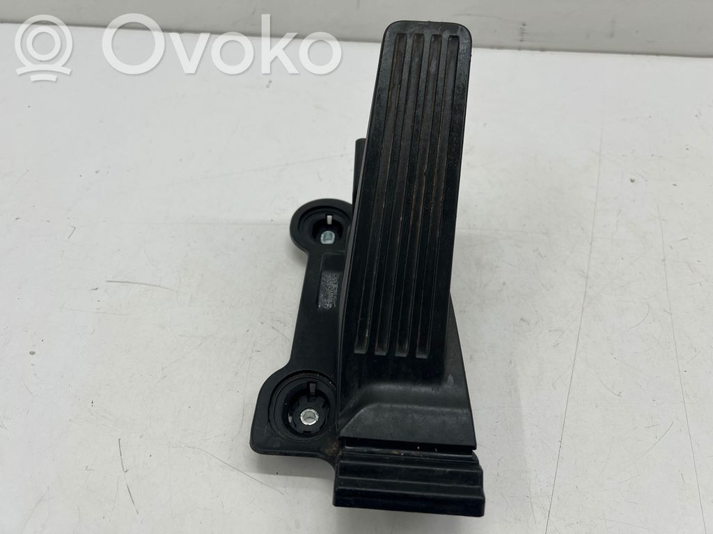 Mazda CX-30 Accelerator throttle pedal 