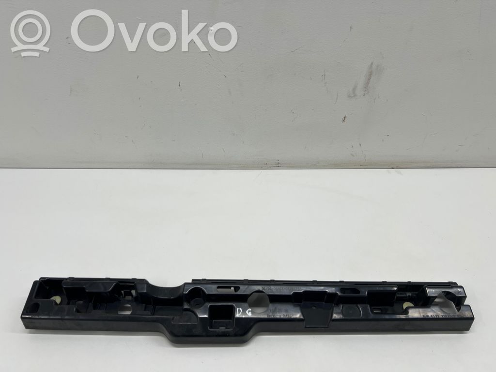 BMW 5 G30 G31 G38 Listello di supporto del sottoporta 