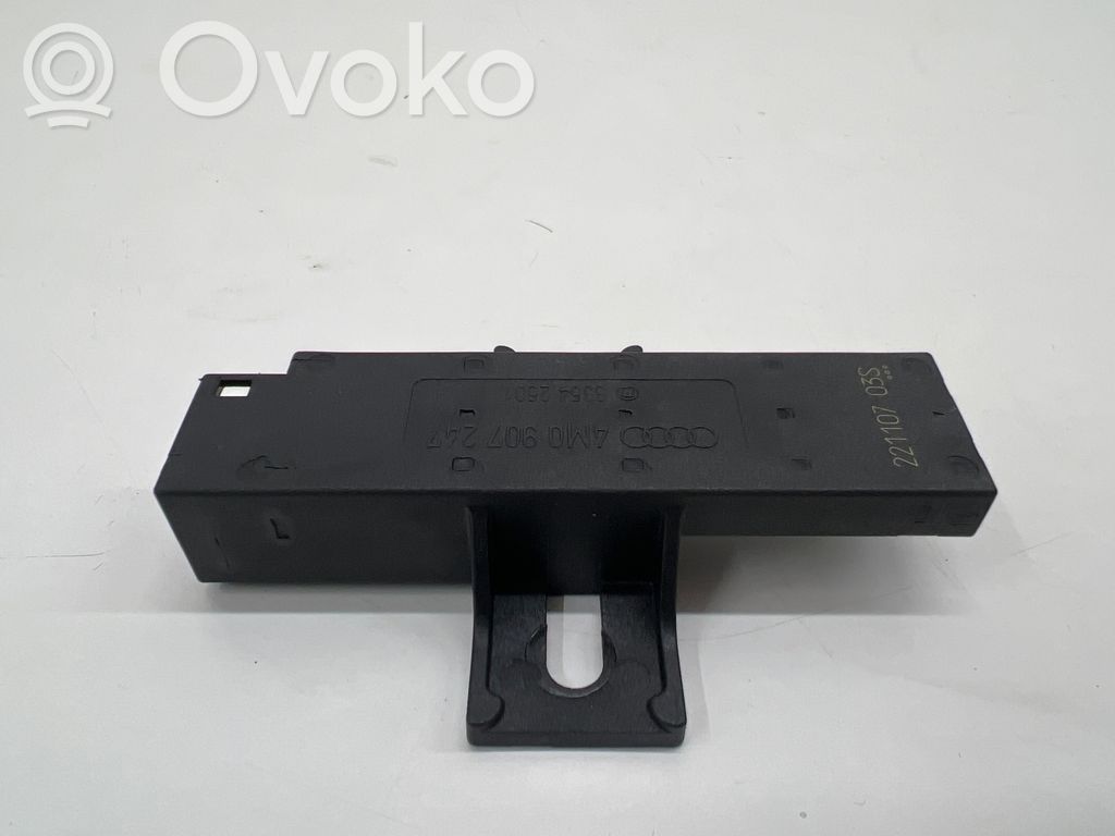 Porsche Taycan 9J1 Antenă sistem fără cheie