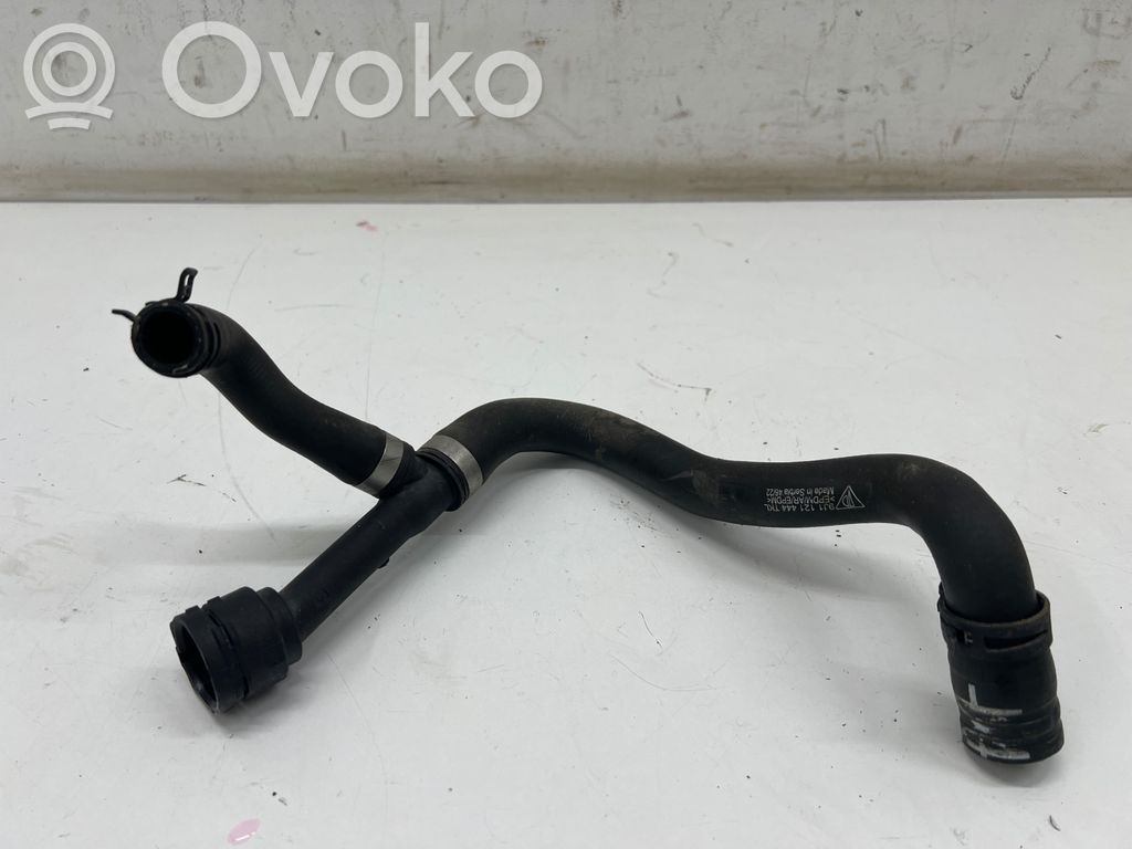 Porsche Taycan 9J1 Engine coolant pipe/hose 