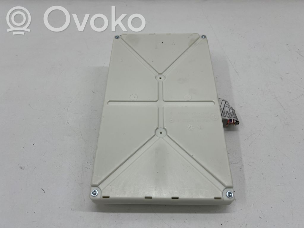 BMW i4 Central body control module 