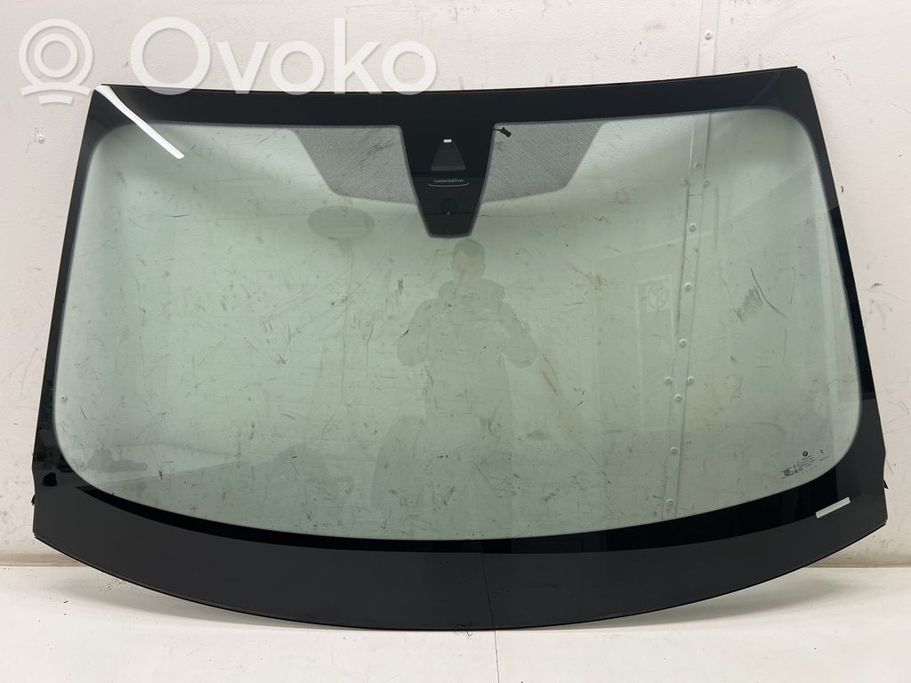 BMW i4 Front windscreen/windshield window 