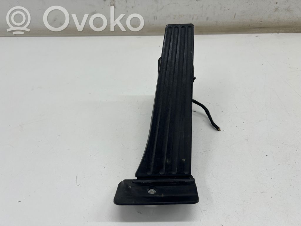 BMW 1 F40 Gaspedal 