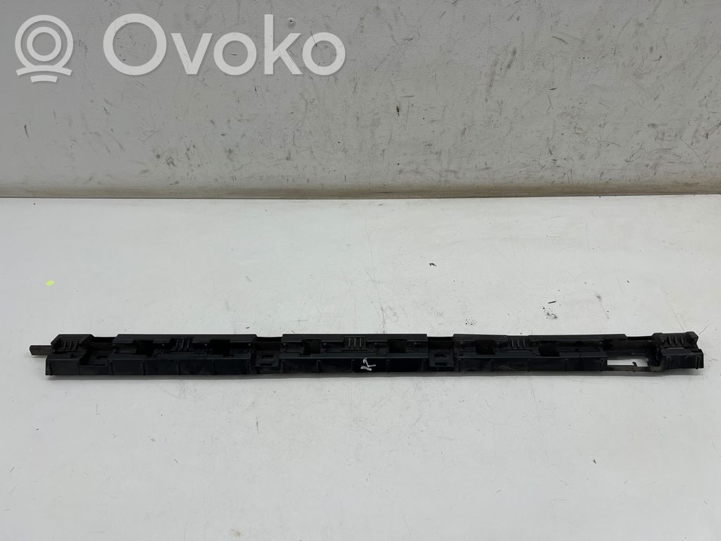 Ślizg listwy progowej   32216386