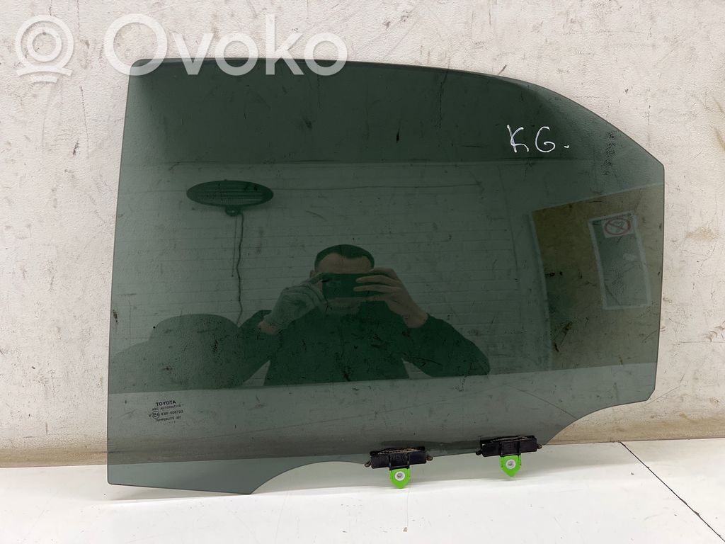Toyota Yaris XP210 Geam ușă spate 