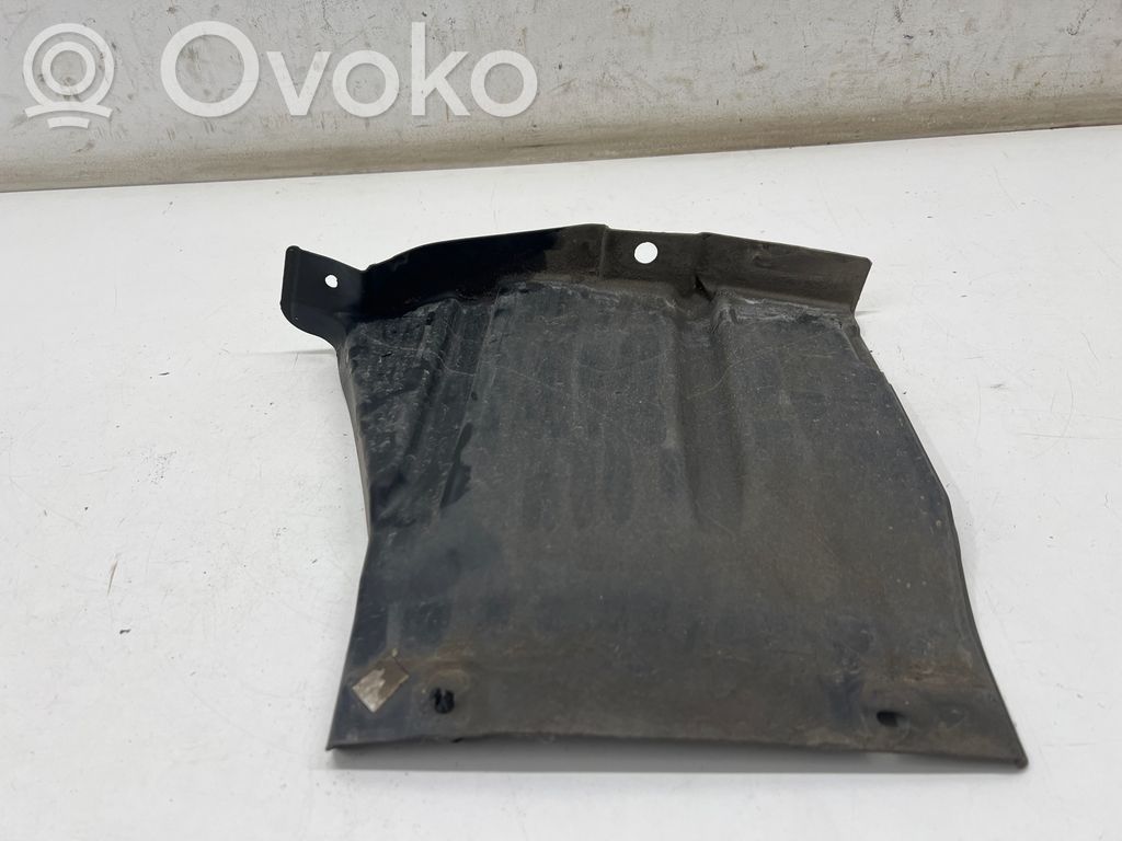 Toyota Yaris XP210 Schmutzfänger spritzschutz vorne 
