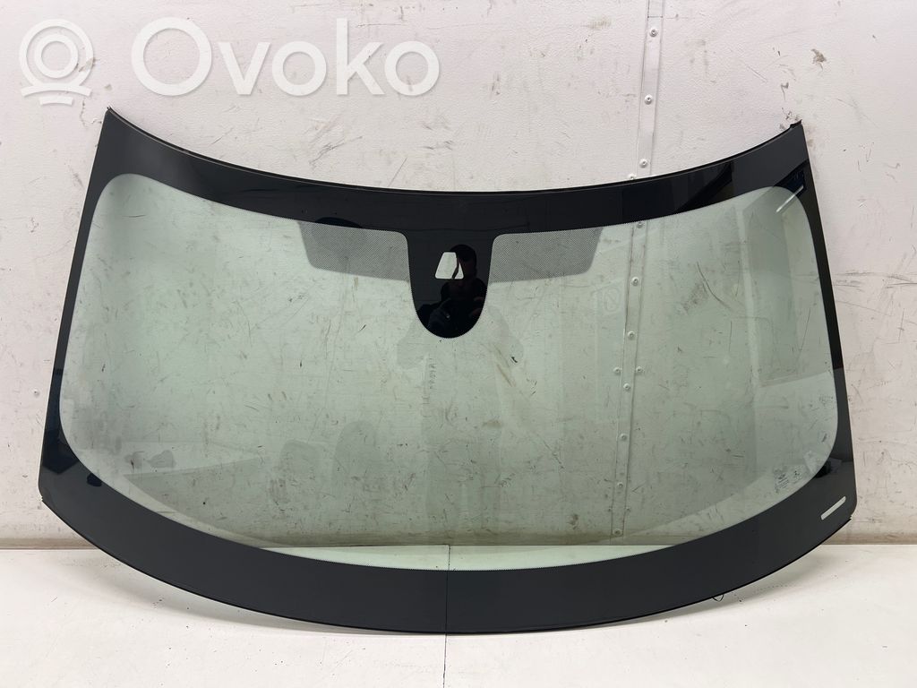 Mini Clubman F54 Front windscreen/windshield window 
