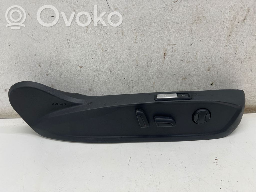 Volkswagen ID.3 Seat control switch 
