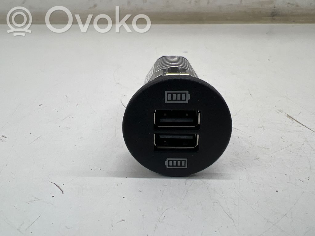 Enchufe conector USB   971035252B