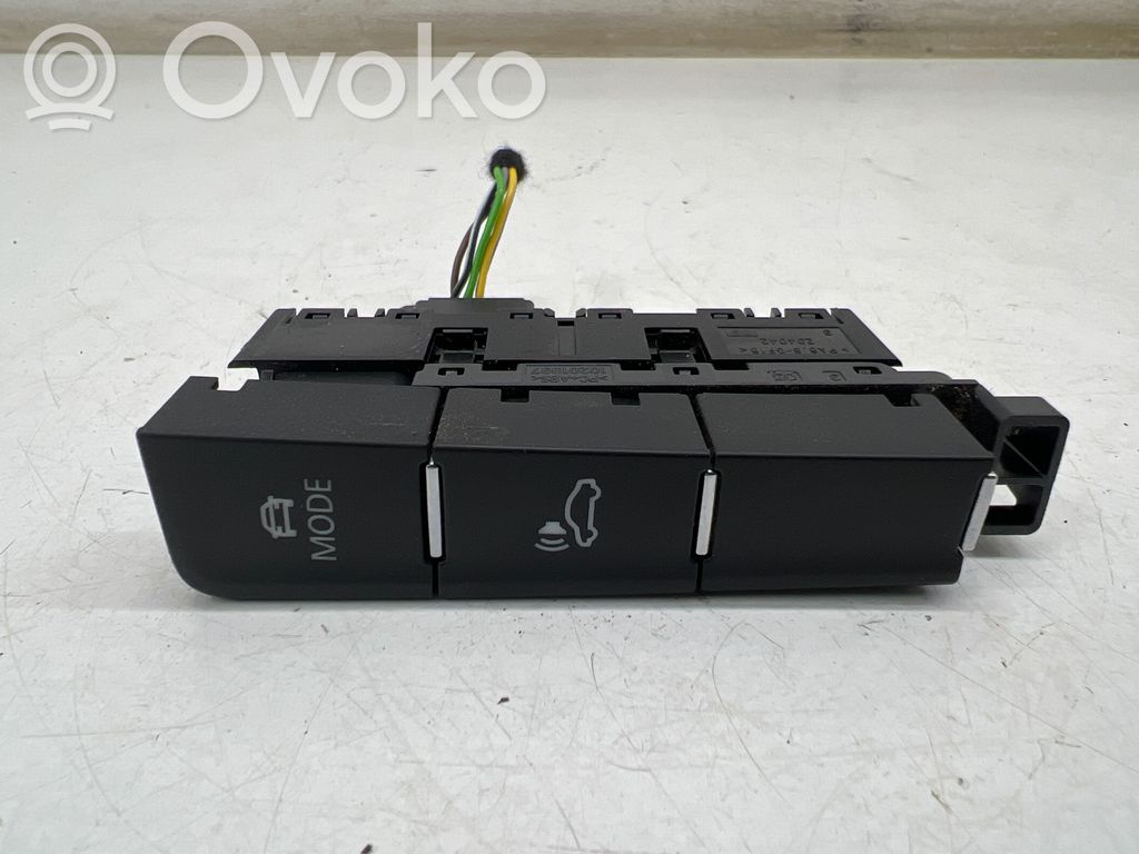 Volkswagen Golf VII Autres commutateurs / boutons / leviers 